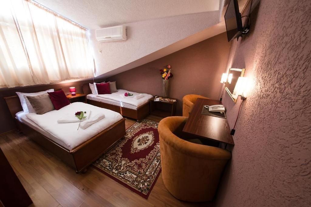 Hotel Ideall Podgorica Room photo